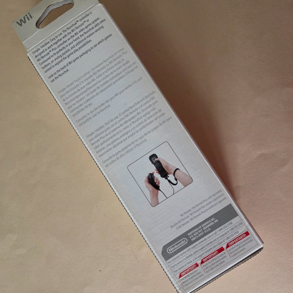 Wii Nunchuck Black New In Box - Picture 7 of 7
